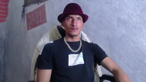 SavageLover  online show from 12.19.25