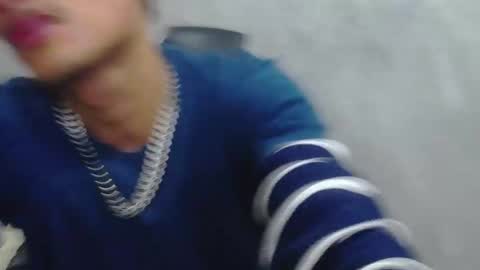 SavageLover  online show from 12.21.25