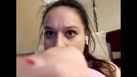 Snapshot of savagerager chatting on 10.12.25 SavageRager online show from 10.12.25