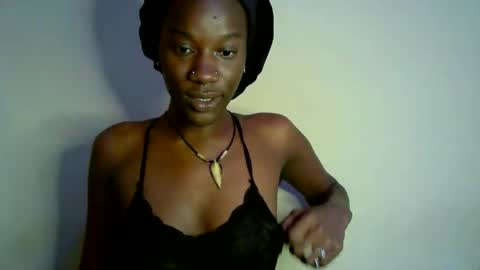 savagetonguee online show from 04.10.26