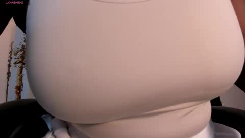 S a v a n n a h  online show from 09.10.25