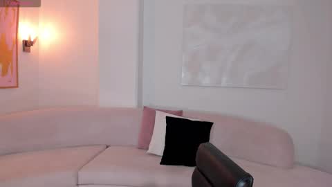 S a v a n n a h  online show from 10.19.25