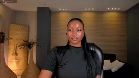 S a v a n n a h  online show from 11.20.25