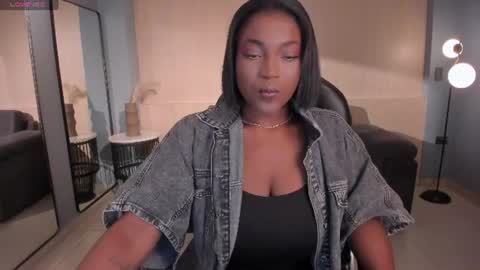 Snapshot of savannahstorm_ chatting on 07.08.26 S a v a n n a h online show from 07.08.26