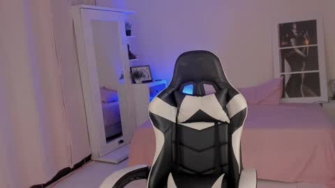 Savannahwildee online show from 12.02.24