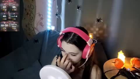 Sophie online show from 10.31.25