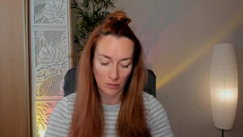 save the qween online show from 04.11.26