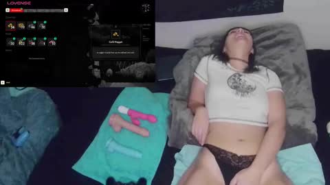 Snapshot of savethebea chatting on 12.22.24 Bea online show from 12.22.24