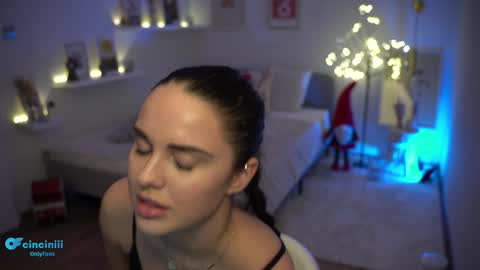 Naomi online show from 12.15.24