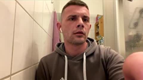 Snapshot of sawa08051989 chatting on 04.15.26 chamomile online show from 04.15.26