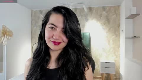 Saya Amaretto  online show from 11.16.25