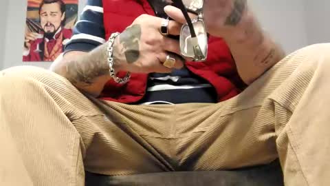 sayhi2mylilguy online show from 10.26.25