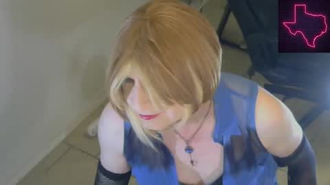 Cait or Caitlin online show from 12.27.24