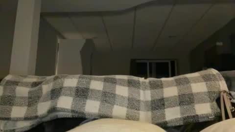 Good Girls Say Please...and Thank You online show from 04.15.26