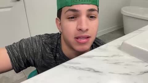 sbouchikh03 online show from 12.18.25