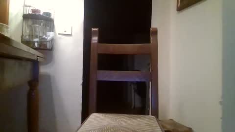 sbrinaiceberg online show from 10.18.25