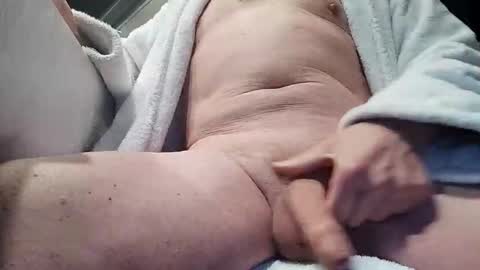 sbrinaiceberg online show from 01.08.26