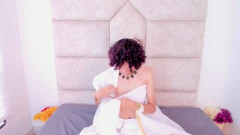 scaarlett_22 online show from 10.31.25