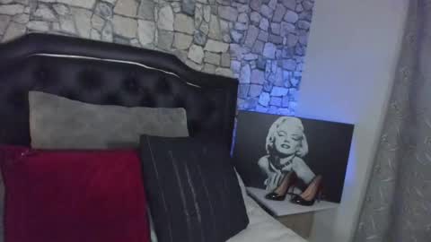 Scarlat Diamond  online show from 10.21.25