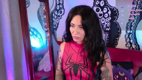 Snapshot of scarlet__perverted chatting on 09.14.25 Explicit Content online show from 09.14.25