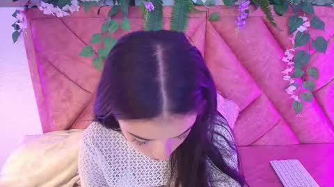 Scarlet  online show from 10.15.25