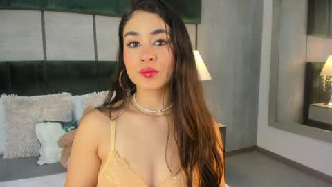 Snapshot of scarlet_belrose chatting on 04.07.26 Scarelet online show from 04.07.26