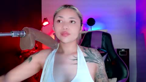 scarlet_gold online show from 01.13.26