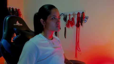 scarlet taylor kennedy online show from 10.29.25