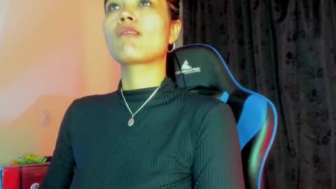 scarlet taylor kennedy online show from 11.11.25