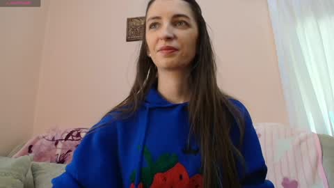 Scarlet online show from 04.25.26