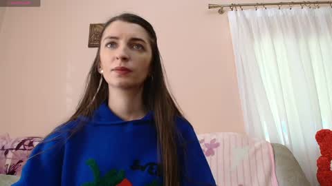 Scarlet online show from 04.25.26