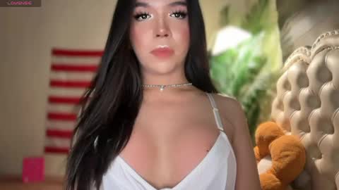 Snapshot of scarlet_sweet6969 chatting on 04.19.26 scarlet_sweet6969 online show from 04.19.26