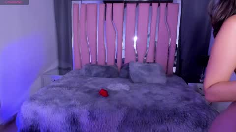 SCARLET online show from 02.23.25