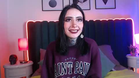 Snapshot of scarleth_fg_ chatting on 05.26.26 Scarleth online show from 05.26.26