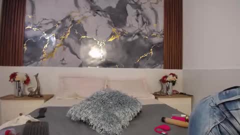 Scarleth online show from 11.21.25