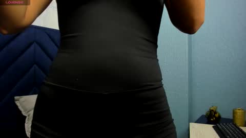 Snapshot of scarlethfoxx_ chatting on 02.27.26 scarlethfoxx_ online show from 02.27.26