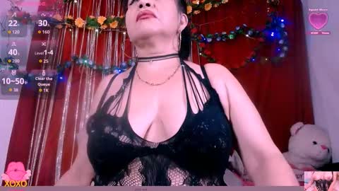 scarlethh hott online show from 09.25.25