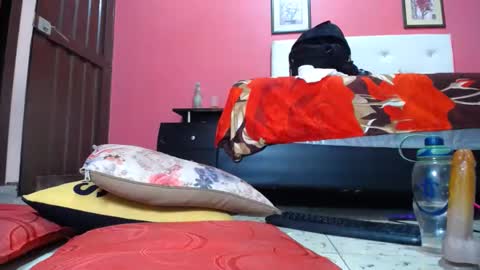 Snapshot of scarlethot4ux chatting on 12.26.24 candy monrroy online show from 12.26.24