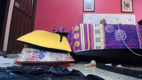 Snapshot of scarlethot4ux chatting on 01.06.25 candy monrroy online show from 01.06.25