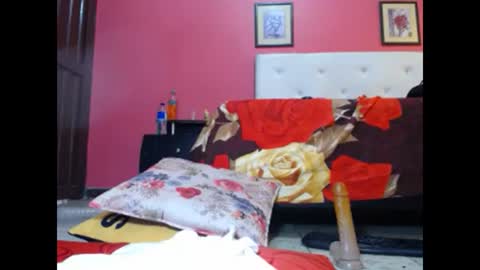 Snapshot of scarlethot4ux chatting on 01.09.25 candy monrroy online show from 01.09.25