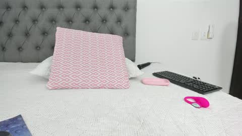 SOFI online show from 04.09.26