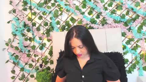 scarlet  online show from 02.04.26