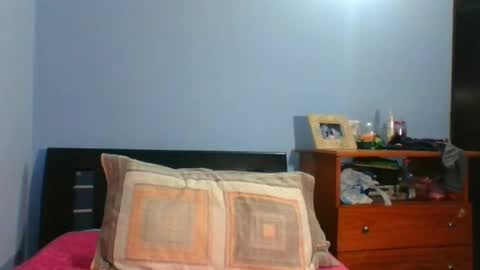 Snapshot of scarletscott_ chatting on 02.13.25 Nataly online show from 02.13.25
