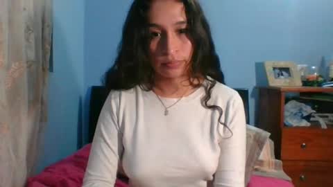 Snapshot of scarletscott_ chatting on 02.15.25 Nataly online show from 02.15.25