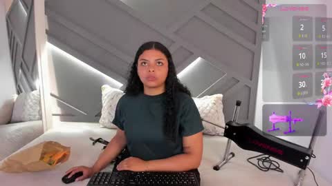 Scarlett online show from 05.18.26