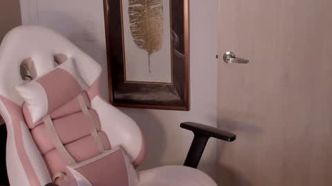 Snapshot of scarlett__baker11 chatting on 12.04.24 juli online show from 12.04.24