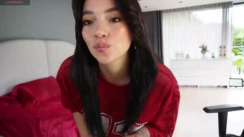 Snapshot of scarlett__baker11 chatting on 10.08.25 juli online show from 10.08.25