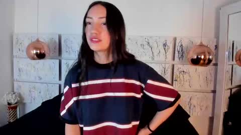 Snapshot of scarlett__fox__ chatting on 09.26.25 SCARLETT FOX online show from 09.26.25