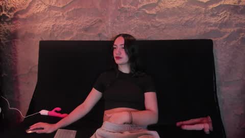 SCARLETT FOX  online show from 02.04.26