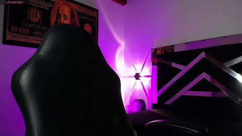 Scarlett online show from 01.20.25